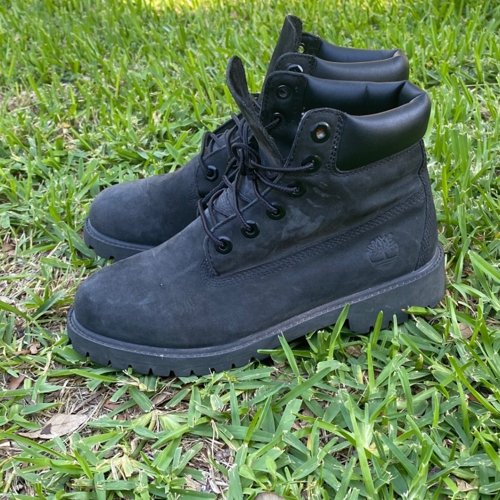 Timberland 6 Inch Premium Waterproof Boots Black Nubuck‎ 12907 Women 7 Boys 5.5